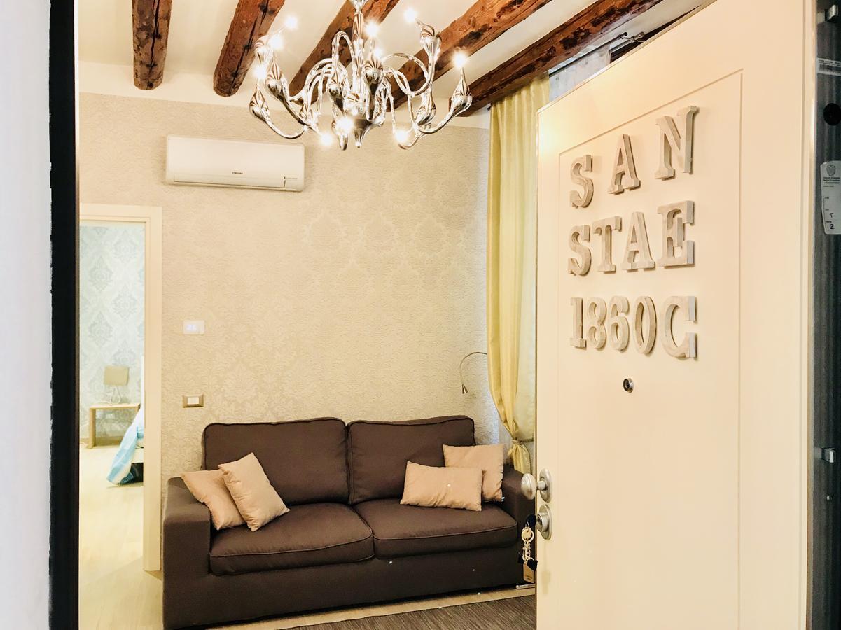 San Stae Charming Apartment Gran Canal Venecia Exterior foto